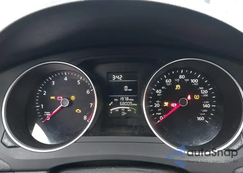 2016 Volkswagen Jetta 1.4T S z USA, uszkodzony, nr VIN 3VW267AJ5GM255772